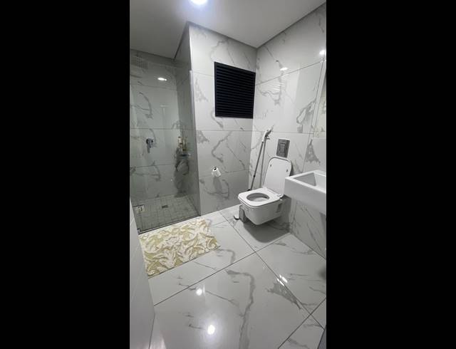 3 BEDROOM APARTMENT FOR SALE IN WINDERMERE